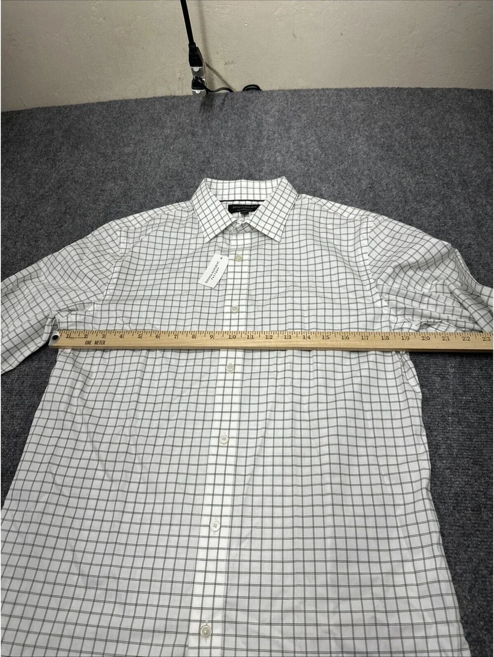 Banana Republic Classic Fit Non Iron Men's Long Sleeve size  Medium Checkered